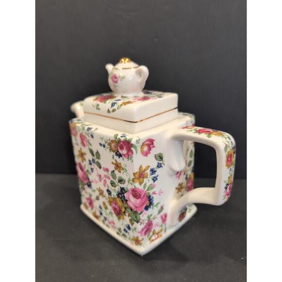 Vintage Sadler "Olde Chintz" teapot, Gold Gilding, Windsor England. 16 Oz - Picture 6 of 13